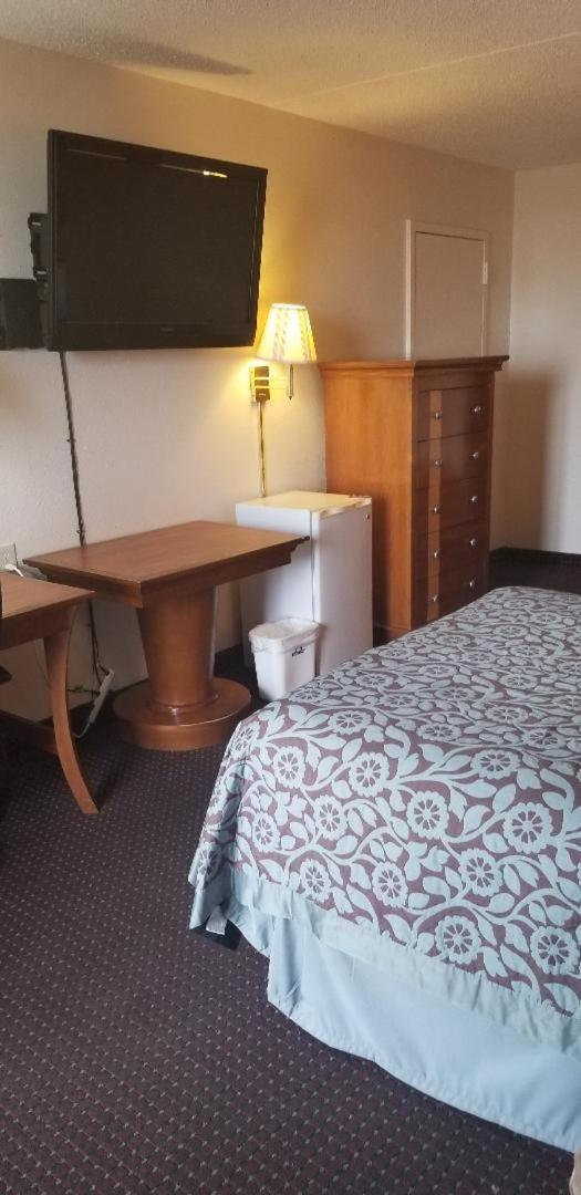 Americas Best Value Inn Holly Springs Εξωτερικό φωτογραφία