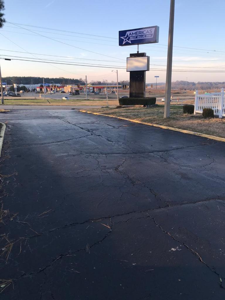 Americas Best Value Inn Holly Springs Εξωτερικό φωτογραφία